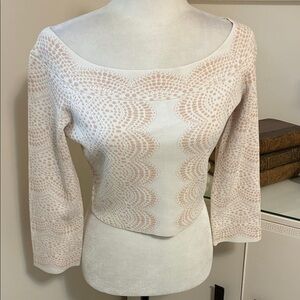 BCBGMaxAzria Cream and Blush Cropped Knit Top Size L